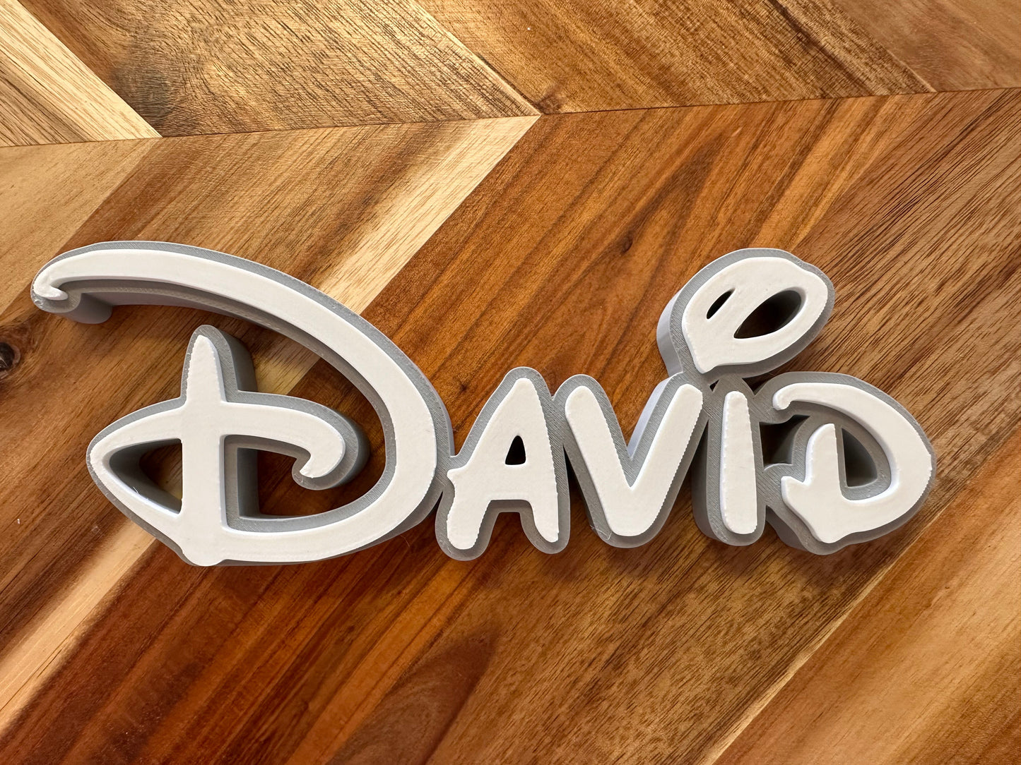 3D-Aufsteller Name in Disney Schrift