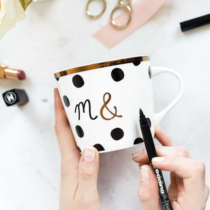 DIY Goldtasse "&"
