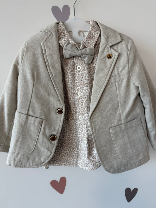 Anzug mit Hemd Gr. 92