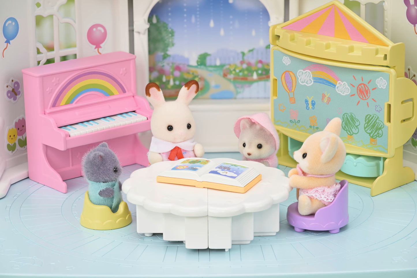 Sylvanian Families Sunny Castle Nursery