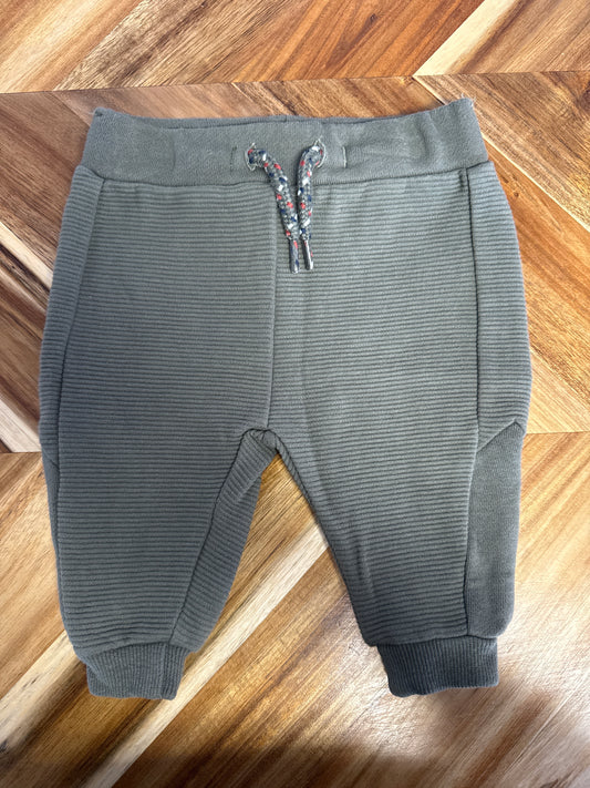 Jogginghose grün Gr. 62