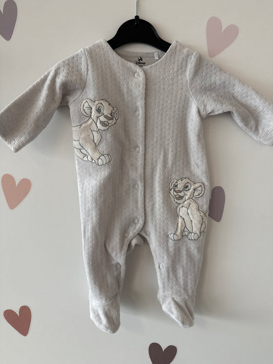 Strampler Lion King Gr. 56