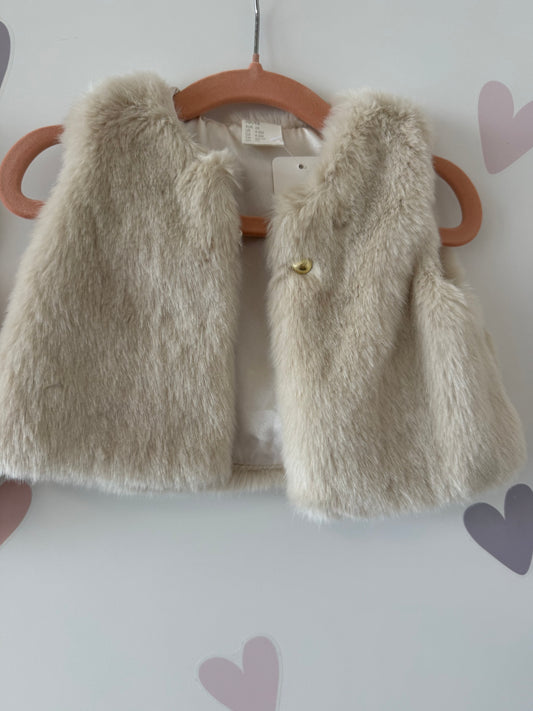 Gilet flauschig beige Gr. 68