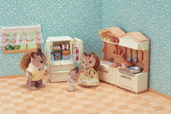 Sylvanian Families Landhaus Küche mit Kühlschrank